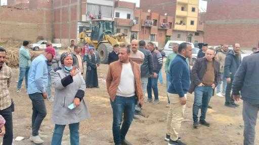 رئيس المركز تقود حملة ازالات مكبرة ببنى مزار  ازالة ٢٣حالة تعدى على ارض زراعية و بناء مخالف واملاك دولة ببنى مزار بنى