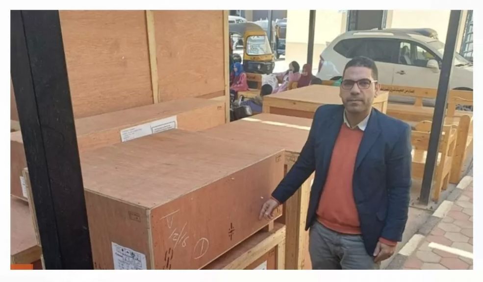 د. عمر حسين مدير حميات بني مزار 