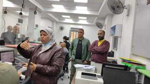 اكرام محمود تتفقد المركز التكنولوجى والادارة الهندسية لمتابعة ملفات التصالح ببنى مزار