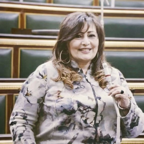 إليزابيث شاكر، عضو مجلس النواب