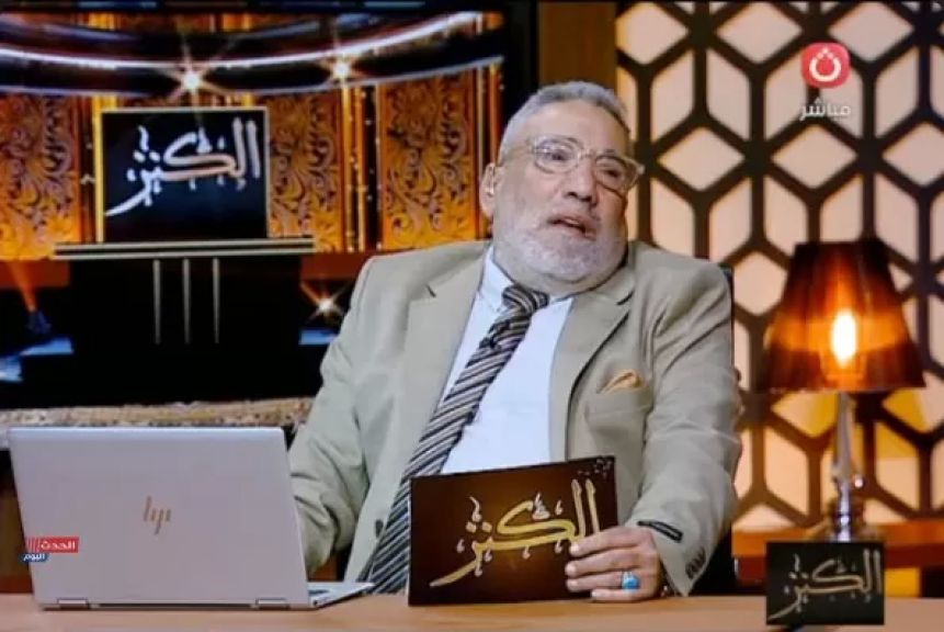 الإعلامي أشرف محمود