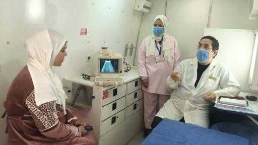 صحة المنيا: تقديم 2964 خدمة طبية مجانية والكشف على 6643 حالة ضمن قوافل «حياة كريمة» خلال مارس الماضى