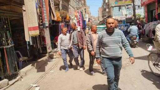 رئيس المركز: حملة لرفع اشغالات الطريق ببنى مزار - المنيا : حسن الجلاد