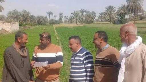 رئيس المركز : استمرار الجولات الميدانية لتقنين اراضى املاك الدولة ببنى مزار