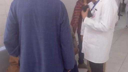 طوارئ ”مستشفى صدر المنيا” تنجح في التعامل مع ١١ مصاباً في حادث اتوبيس طلاب عند كمين الصفا