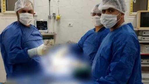 مستشفى صدر المنيا.. تدخل جراحي عاجل ودقيق يُنقذ مُسناً من مضاعفات خطيرة لفتق إربي مختنق