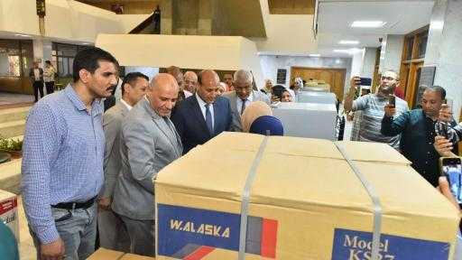 محافظ أسيوط يسلم 20 جهاز عروسة للفتيات الأكثر احتياجًا ضمن احتفالات العيد القومي ويؤكد دعم الدولة للفئات الأولى بالرعاية