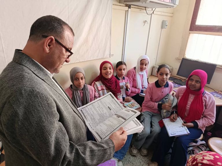 وائل عيطة مدير ارادة بنى مزار التعليمية