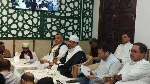 بمشاركة شمعة وبغدادي....المئات يشاركون في فعاليات مجالس النور العلمية بالحسين