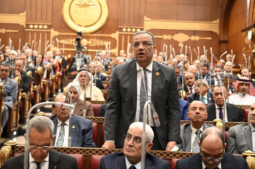 النائب محمود مسلم، رئيس الهيئة البرلمانية لحزب الجبهة الوطنية بمجلس الشيوخ