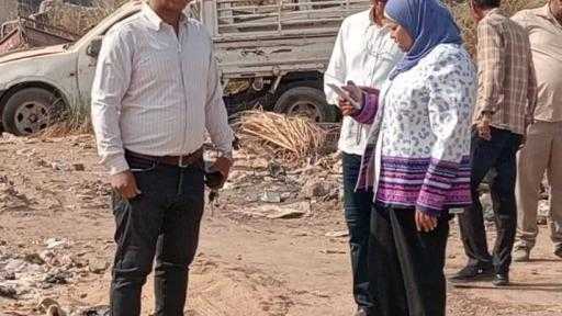 رئيس المركز تتفقد الاعمال الانشائية بحضانه الشيخ فضل واخلاء الحضانة القديمة بالمحلج - المنيا : حسن الجلاد