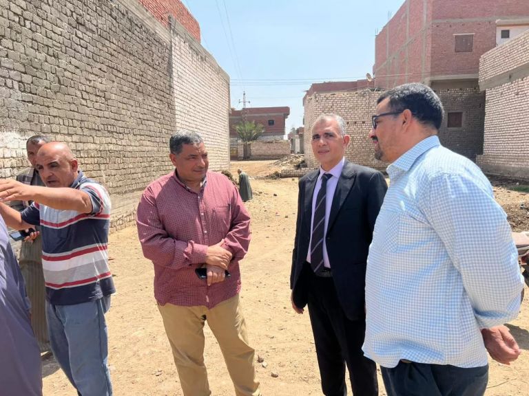 النائب حمادة حلبى واهالى قرية اعطو