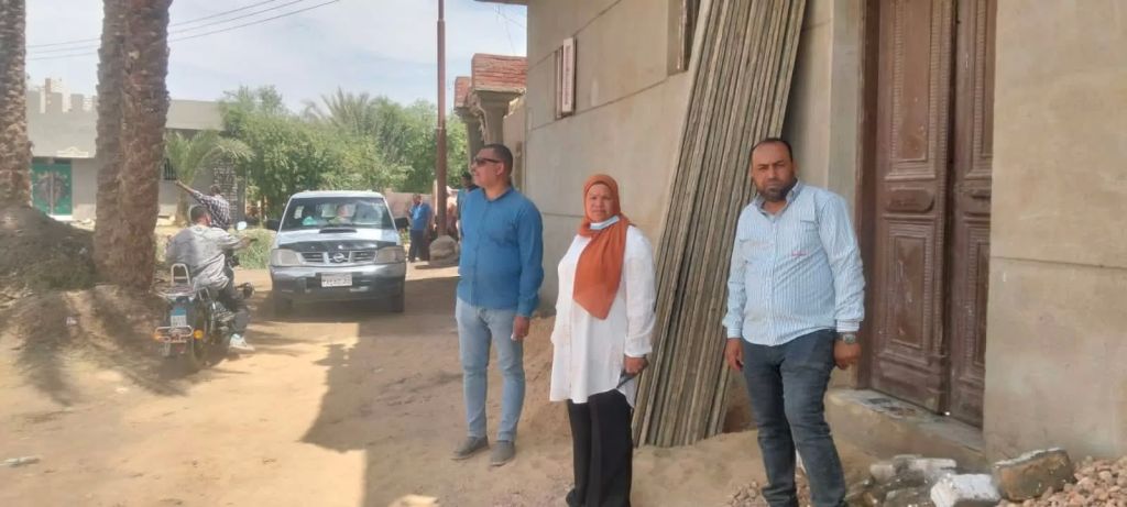 رئيس مركز ومدينة بنى مزار  اكرام محمود