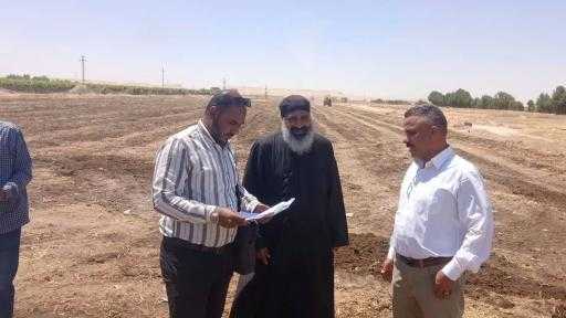 رئيس المركز : استمرار الجولات الميدانية لتقنين اراضى املاك الدولة ببنى مزار  - المنيا : حسن الجلاد