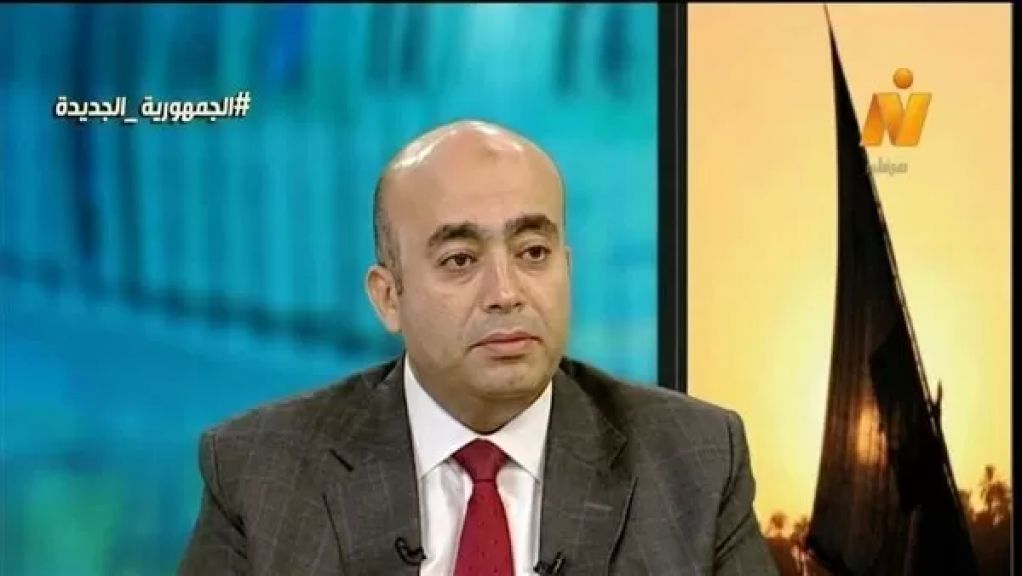 الدكتور إسلام عوض، المحلل السياسي