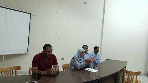 رئيس المركز تعقد اجتماع لمناقشة ملف التصالح وتعديات البناء المخالف والمتغيرات المكانية