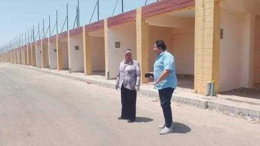 رئيس المركز فى جولة ميدانية لمتابعة تجهيزات السوق الحضاري الجديد  - المنيا : حسن الجلاد