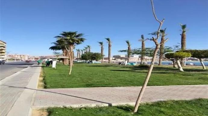 تحت رعاية محافظ القاهرة.. إطلاق مبادرة ”شوارعنا بيتنا الثاني” لتعزيز النظافة والتطوير البيئي بحي الخليفة