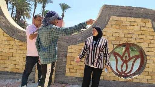 رئيس المركز فى جولة ميدانية لمتابعة مشروعات الخطة الاستثمارية ببنى مزار - المنيا : حسن الجلاد