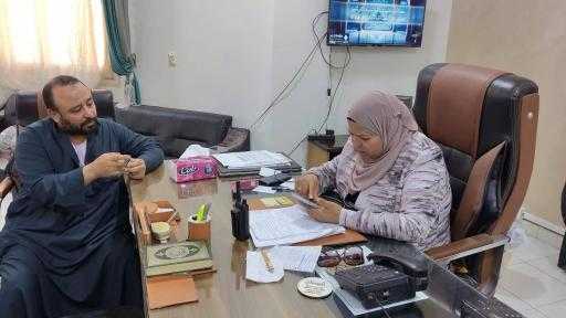 رئيس المركز تعقد اللقاءات المستمرة لبحث شكاوى المواطنين - المنيا : حسن الجلاد