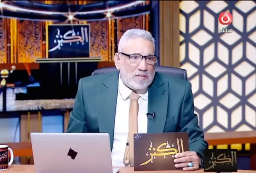 الإعلامي أشرف محمود