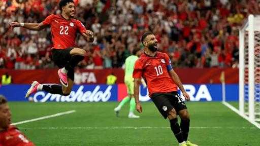 سر استبدال محمد صلاح المبكر وخطة حسام حسن السرية.. ناقد رياضي يفجر مفاجآت بعد التأهل المونديالي