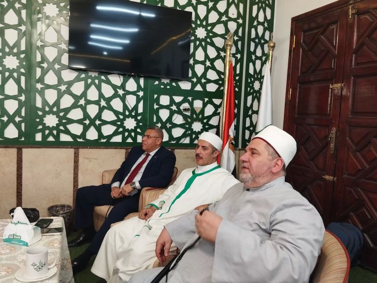 مجالس النور العلمية بالحسين 