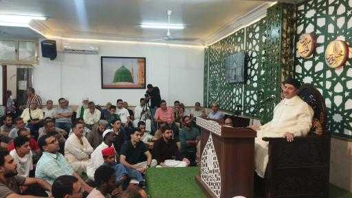 في رحاب الحسين.....مئات الشيوخ والمريدين يحتشدون بمجالس النور العلمية تحت رعاية ”حي على الوداد”