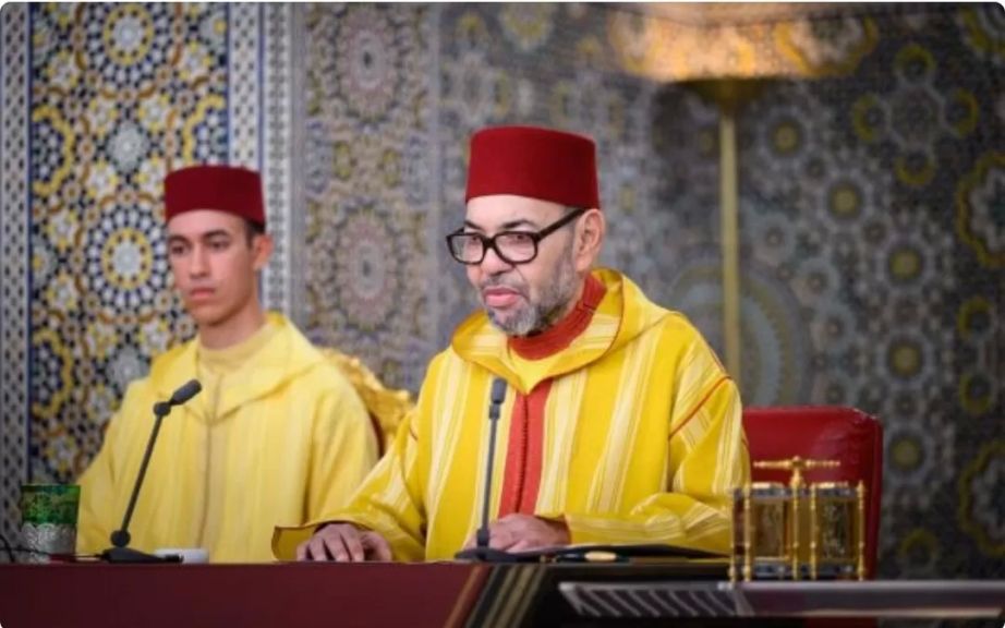 ملك المغرب وولي العهد 