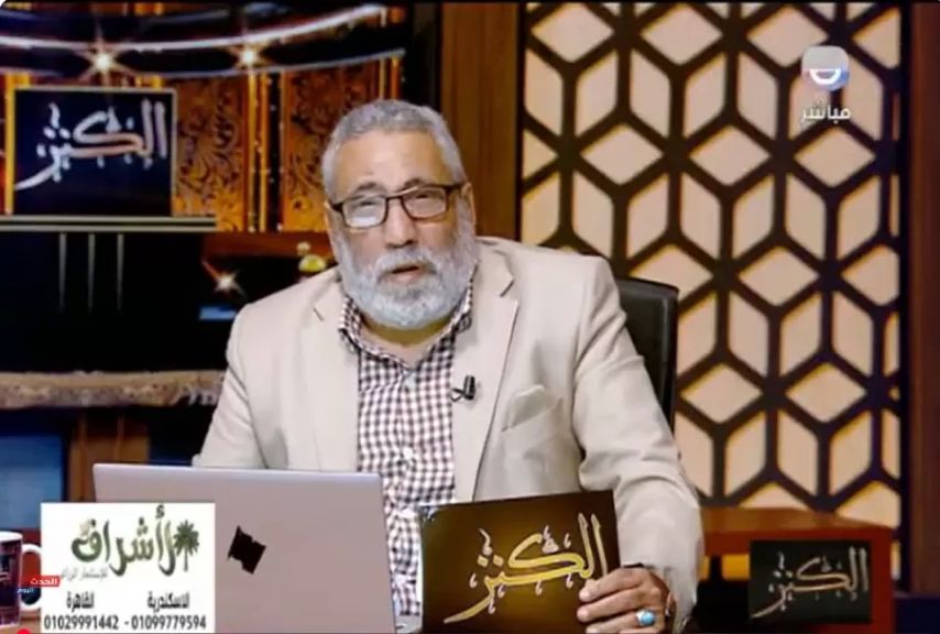 الإعلامي أشرف محمود