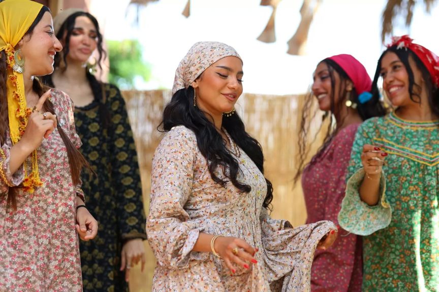 الفنانة بسمة علاء 