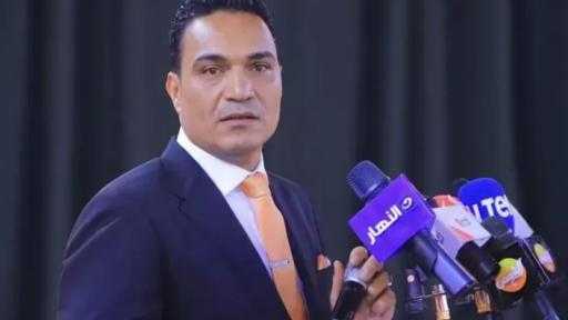 إبراهيم ضيف: حرية التعبير لا تتجزأ.. وتوقيف أحمد ناصر يستوجب كشف الحقيقة ومحاسبة المسؤول عن أي تجاوز