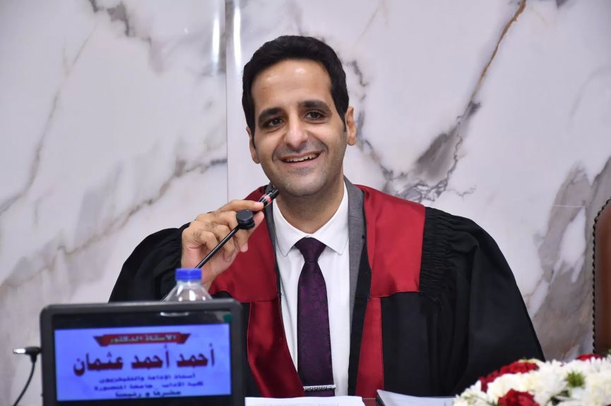 الأستاذ الدكتور أحمد عثمان، أستاذ الإعلام بكلية الآداب جامعة المنصورة