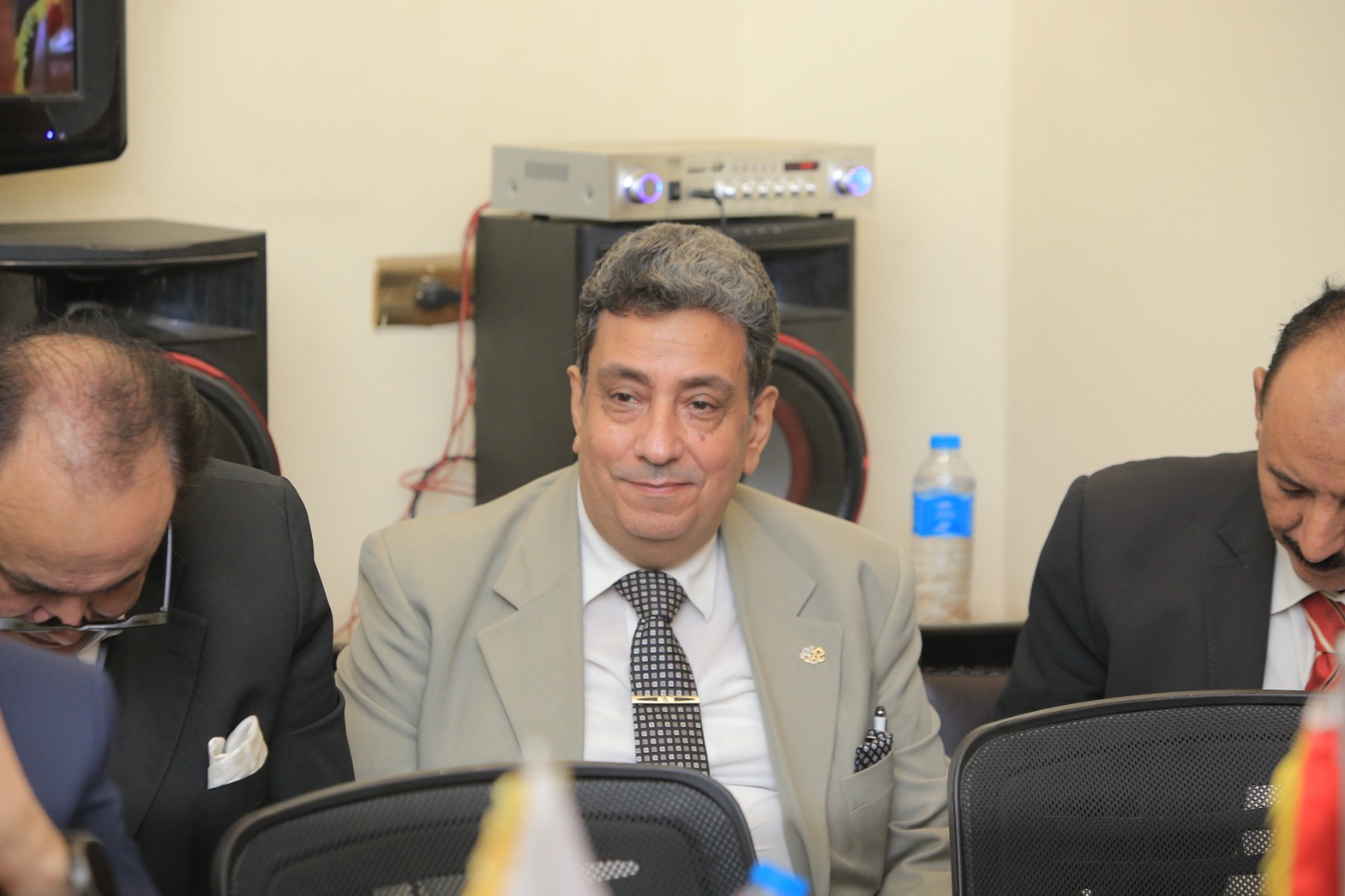 15c6c032d092.jpg