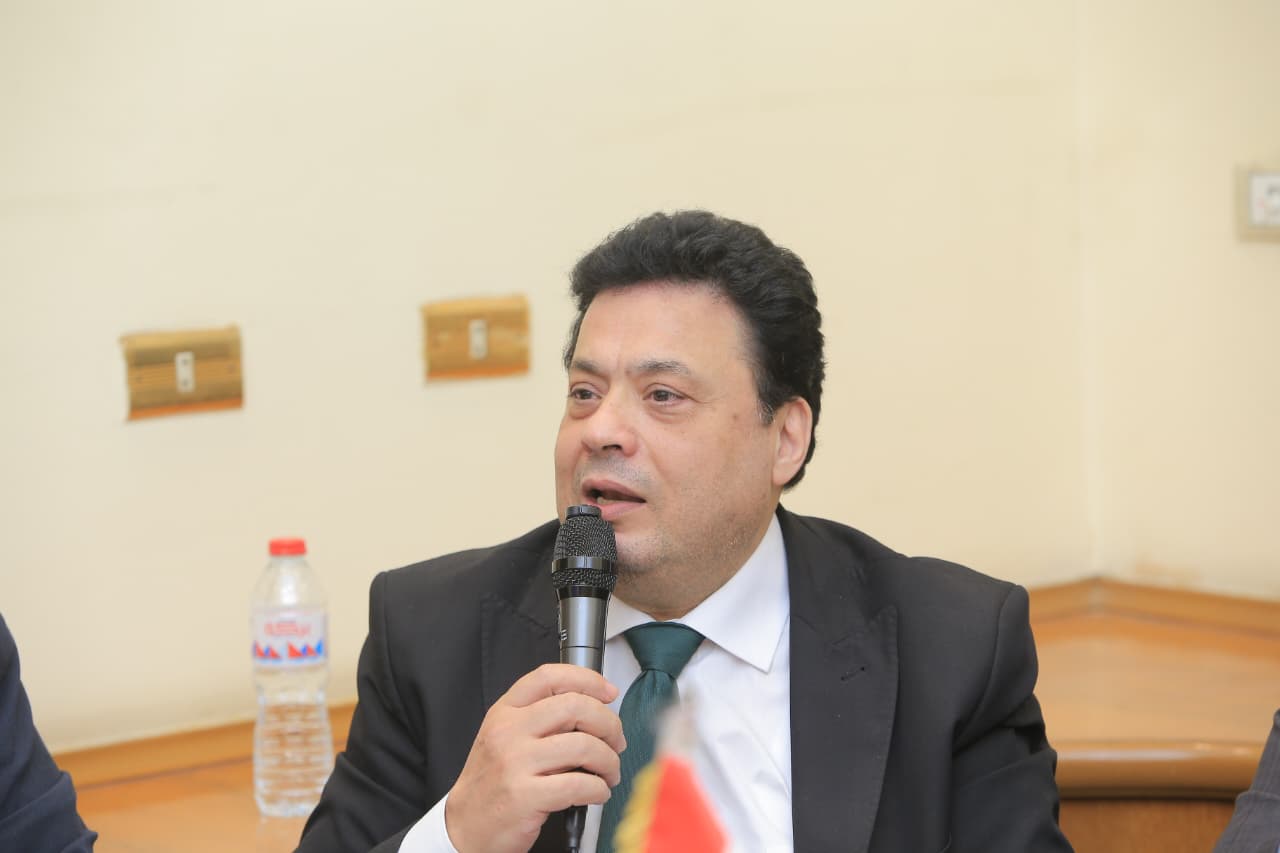 32d6aafe034d.jpg